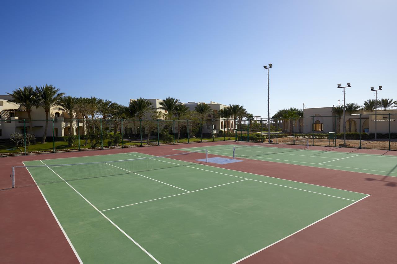 แจซ เบลเวเดเร รีสอร์ต Hotel ชาร์มเอลชีค ภายนอก รูปภาพ Tennis courts at the resort